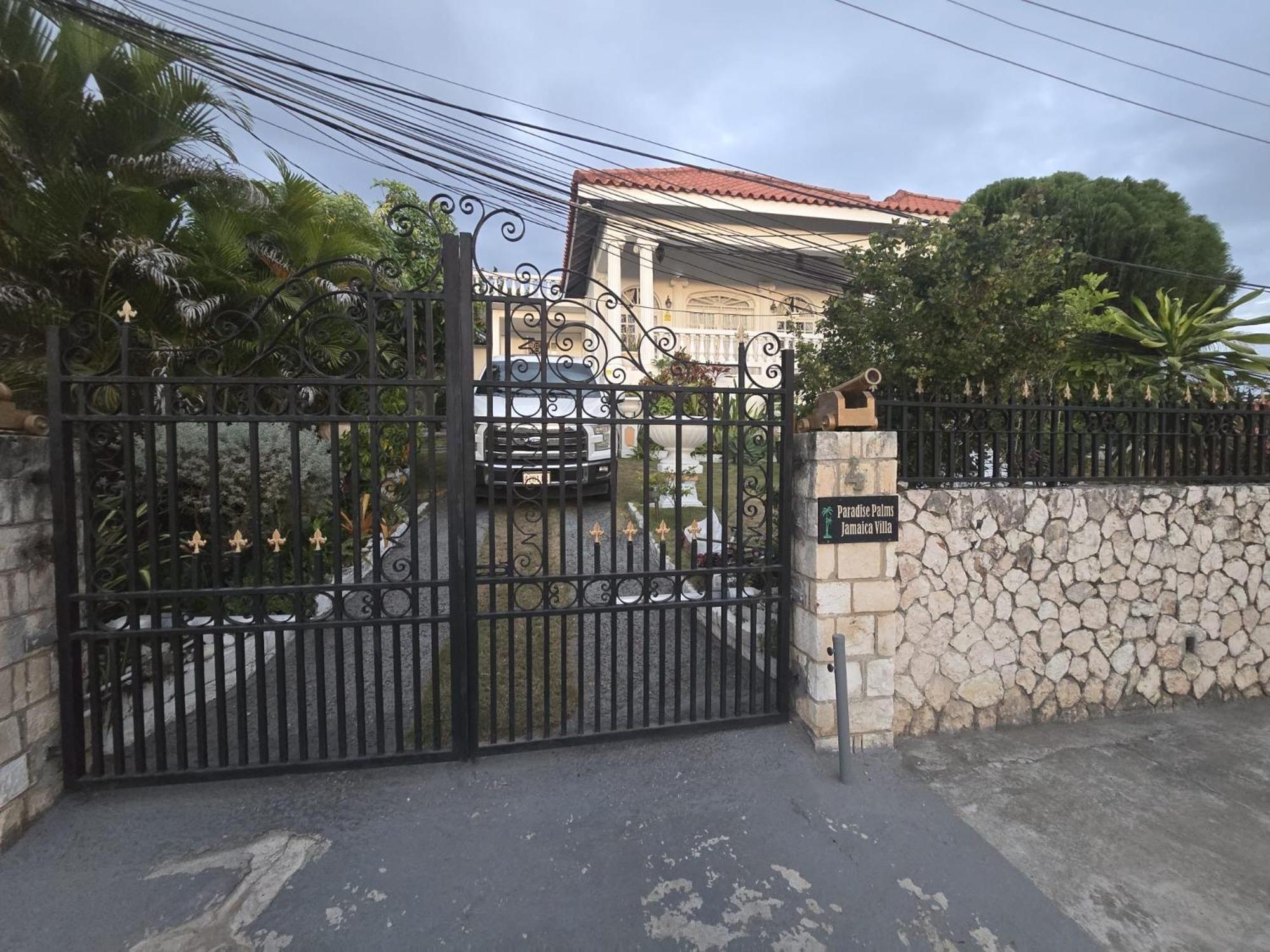 מונטגו ביי Paradise Palms Jamaica Vacation Rental מראה חיצוני תמונה