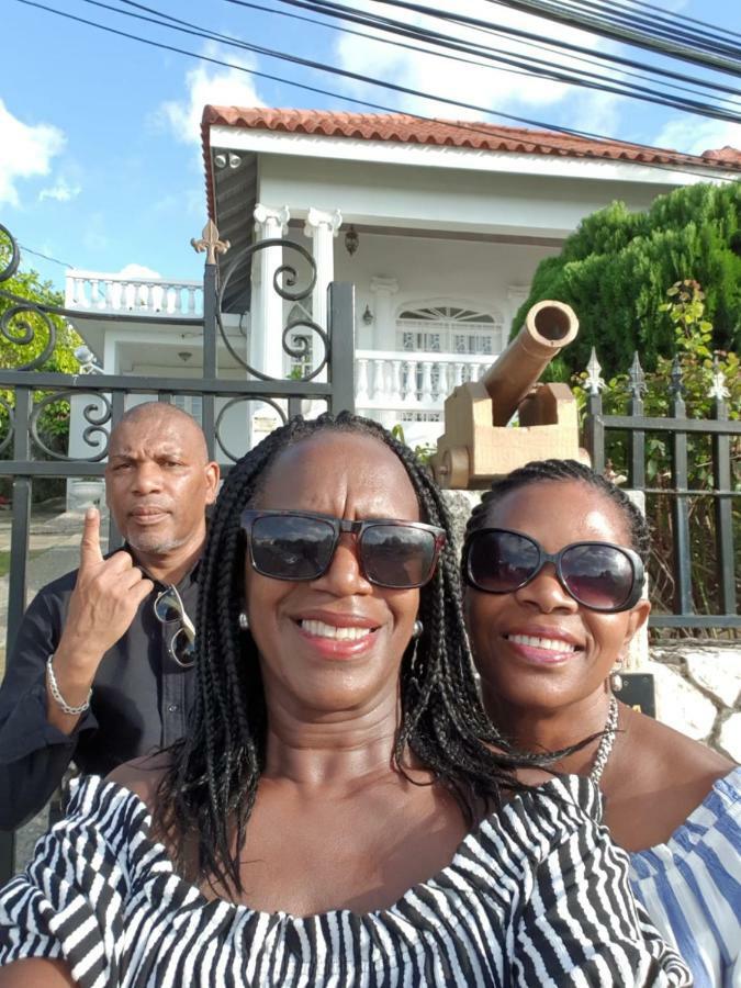 מונטגו ביי Paradise Palms Jamaica Vacation Rental מראה חיצוני תמונה